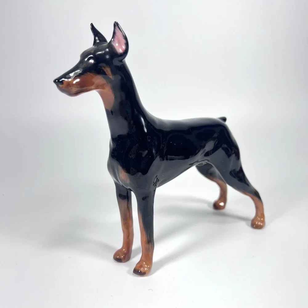 VTG Royal Doulton Doberman Rancho Dobes Storm HN2645 Glossy Dog Figurine England